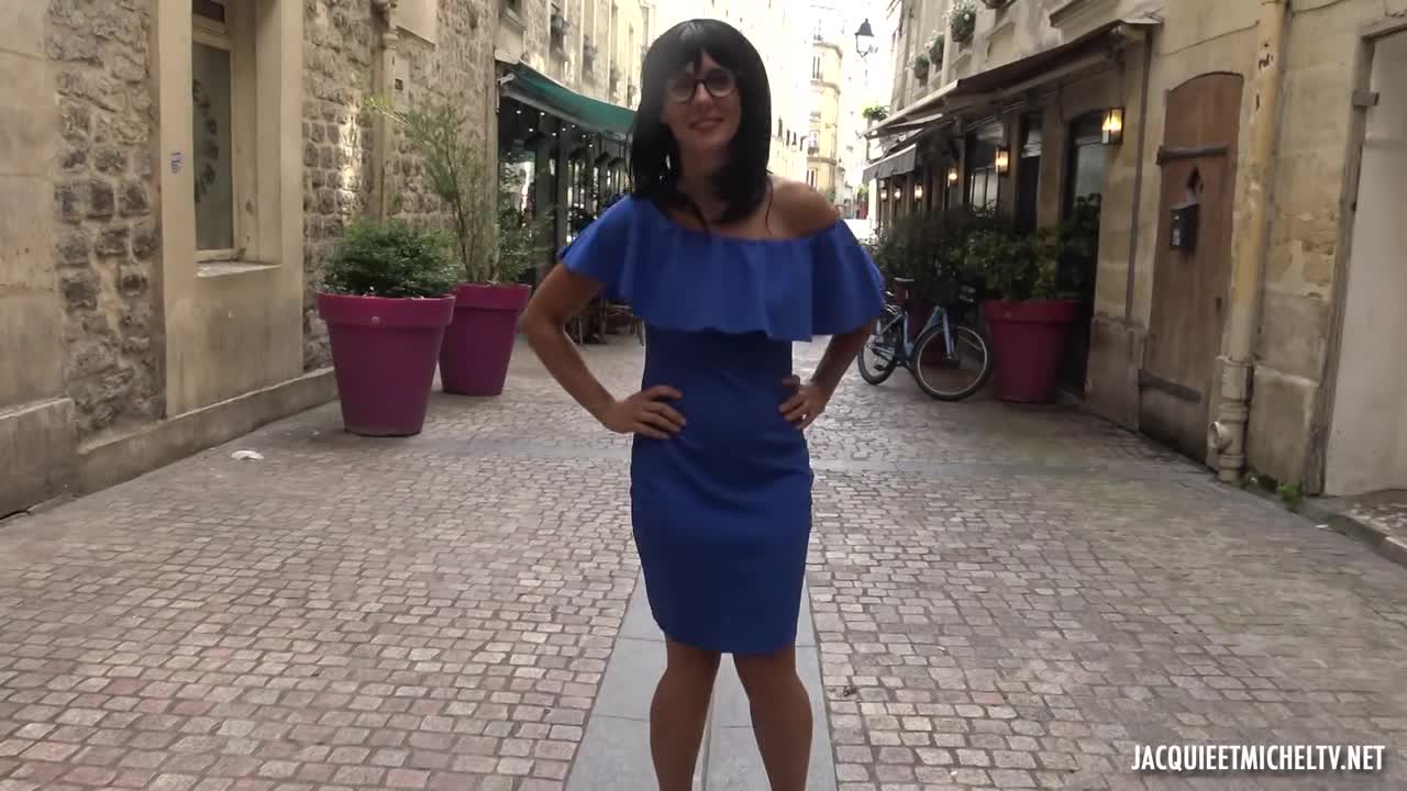 JacquieEtMichelTV 21 08 20 Marie 42 Stands Out With Candie FRENCH XXX 720p HEVC x265 PRT XvX