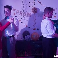 MomSwap.22.02.28.Nina.Dolci.And.Daisie.Belle.Prom.Swap.XXX.720p.HEVC.x265.PRT[XvX]