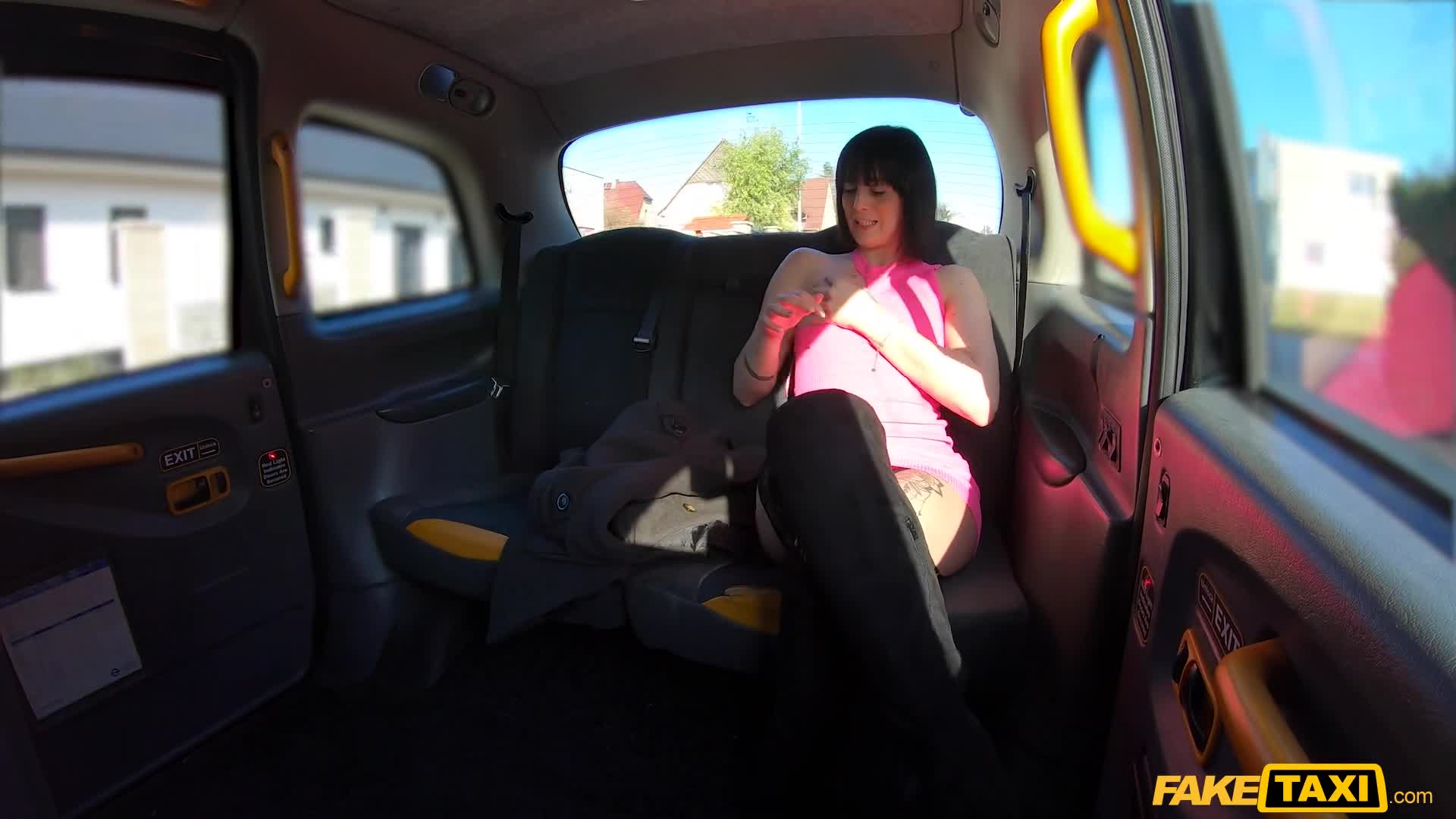 FakeTaxi 22 06 05 Alyson Thor XXX 1080p HEVC x265 PRT XvX