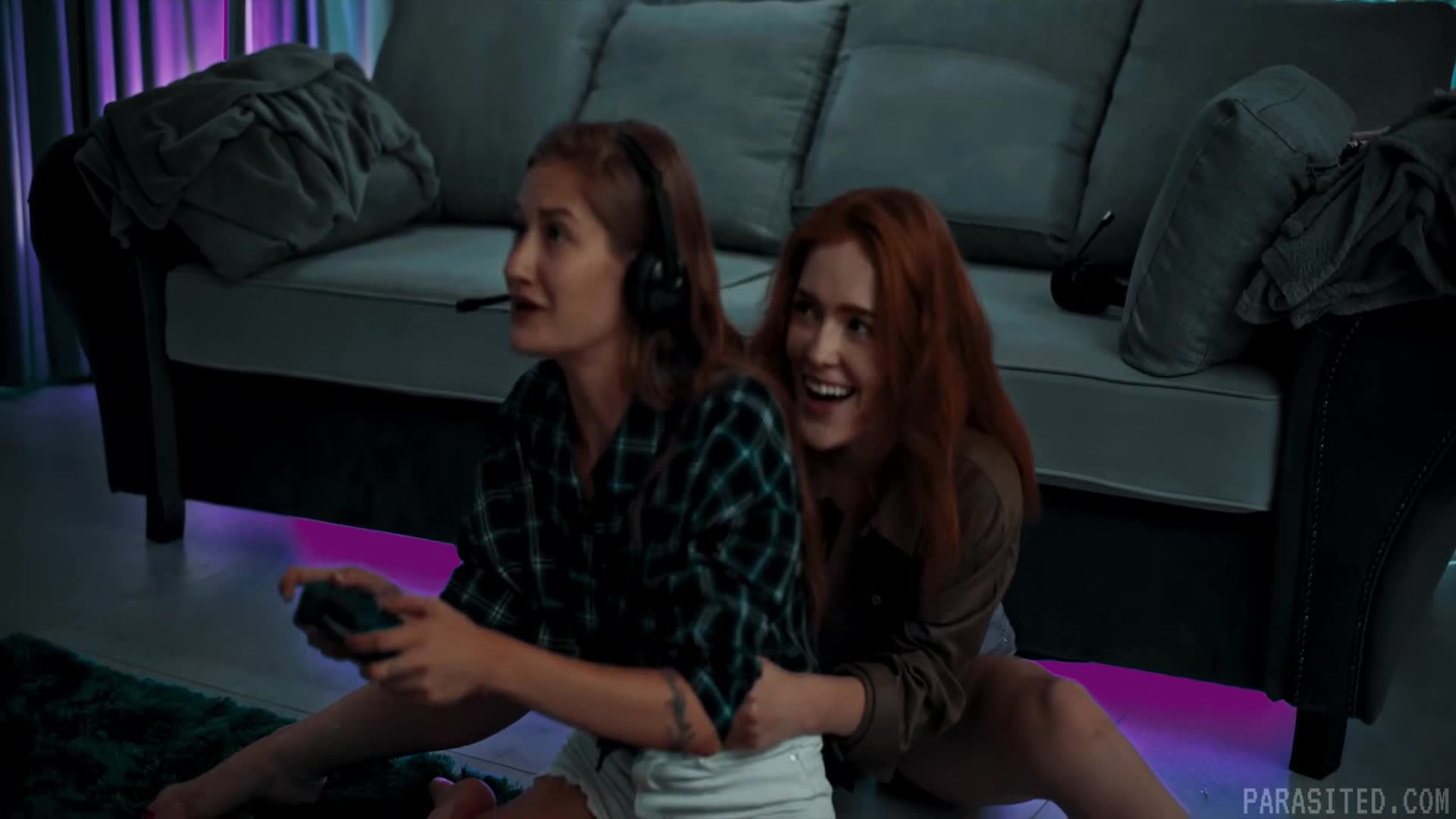 Parasited 22 08 14 Jia Lissa And Tiffany Tatum Gamers XXX 1080p HEVC x265 PRT XvX