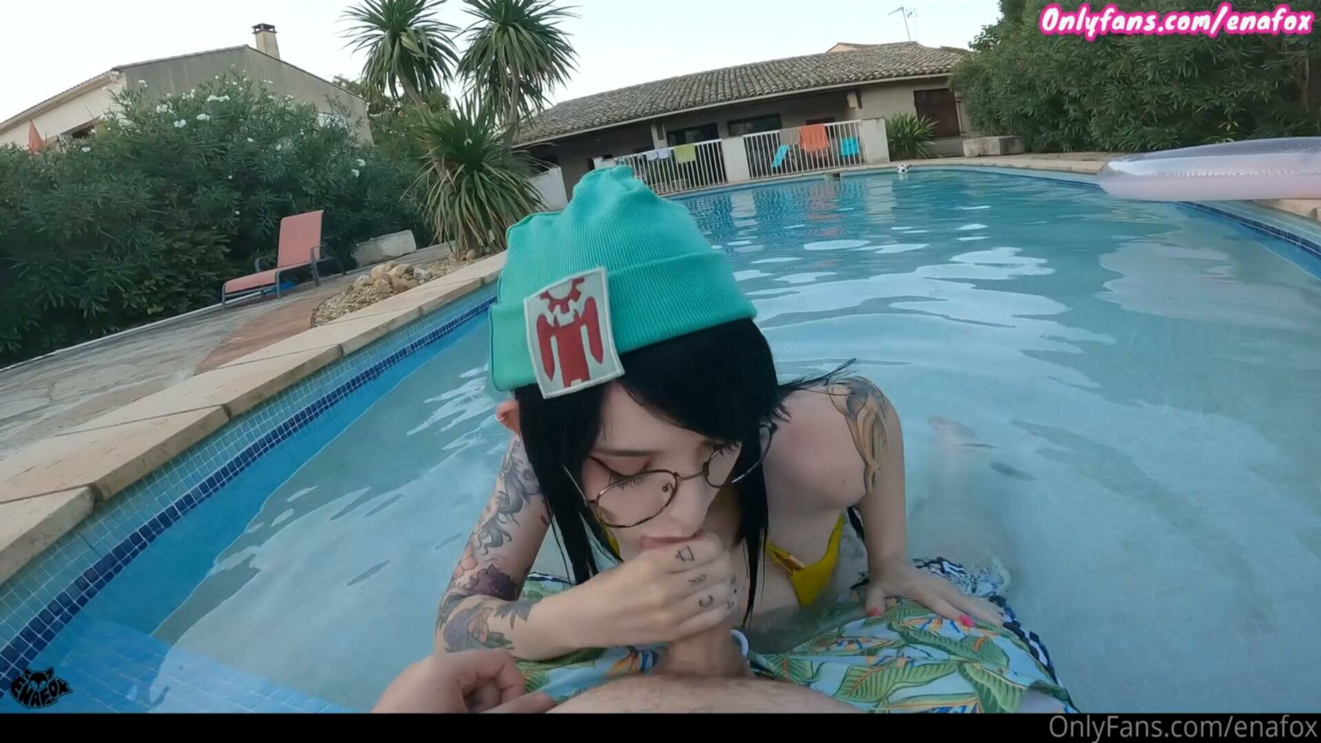 OnlyFans 2023 EnaFox Pool Fun With Killjoy XXX 1080p HEVC x265 PRT XvX