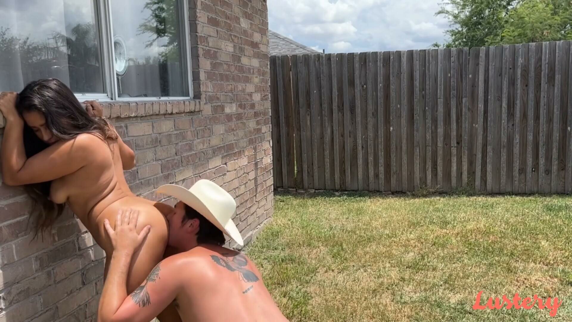 Lustery E1091 Alexa And Zach Backyard Rodeo XXX 1080p HEVC x265 PRT XvX